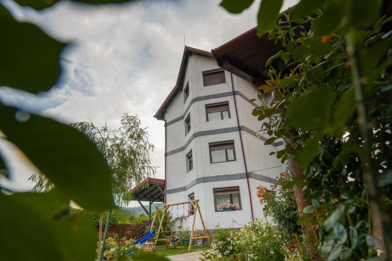 Hotel Pensiunea Xandra Corbi Zewnętrze zdjęcie